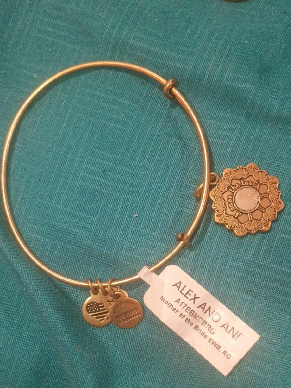 NWT Alex and Ani Gold Tone 'Mother Of The Bride' Floral Charm Bangle - Picture 4 of 5
